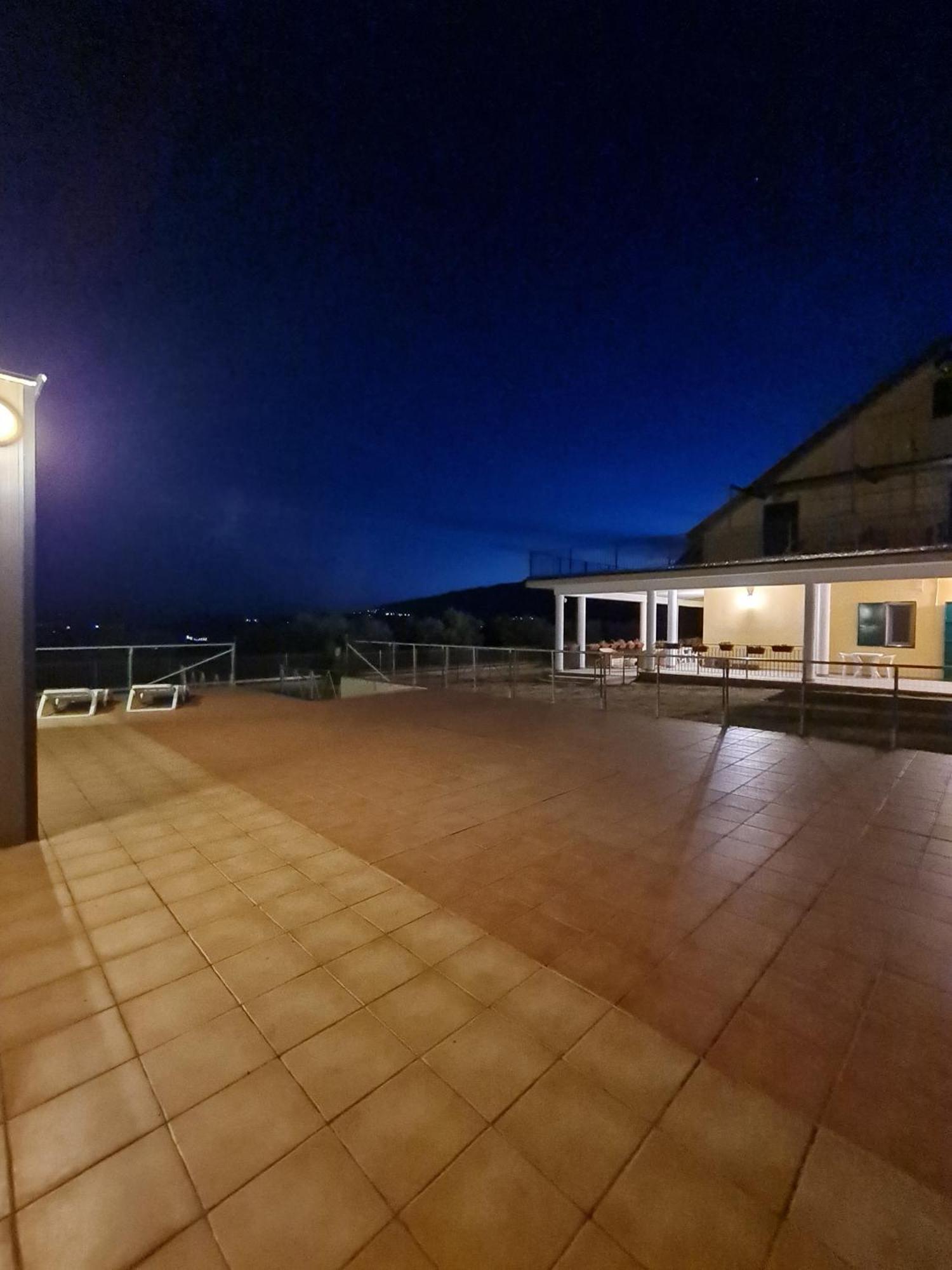 B&B La Petrosa Frascineto Exteriér fotografie